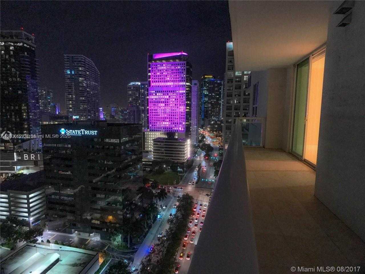 Small Image of 951 BRICKELL AVE #2405, Miami Number 33