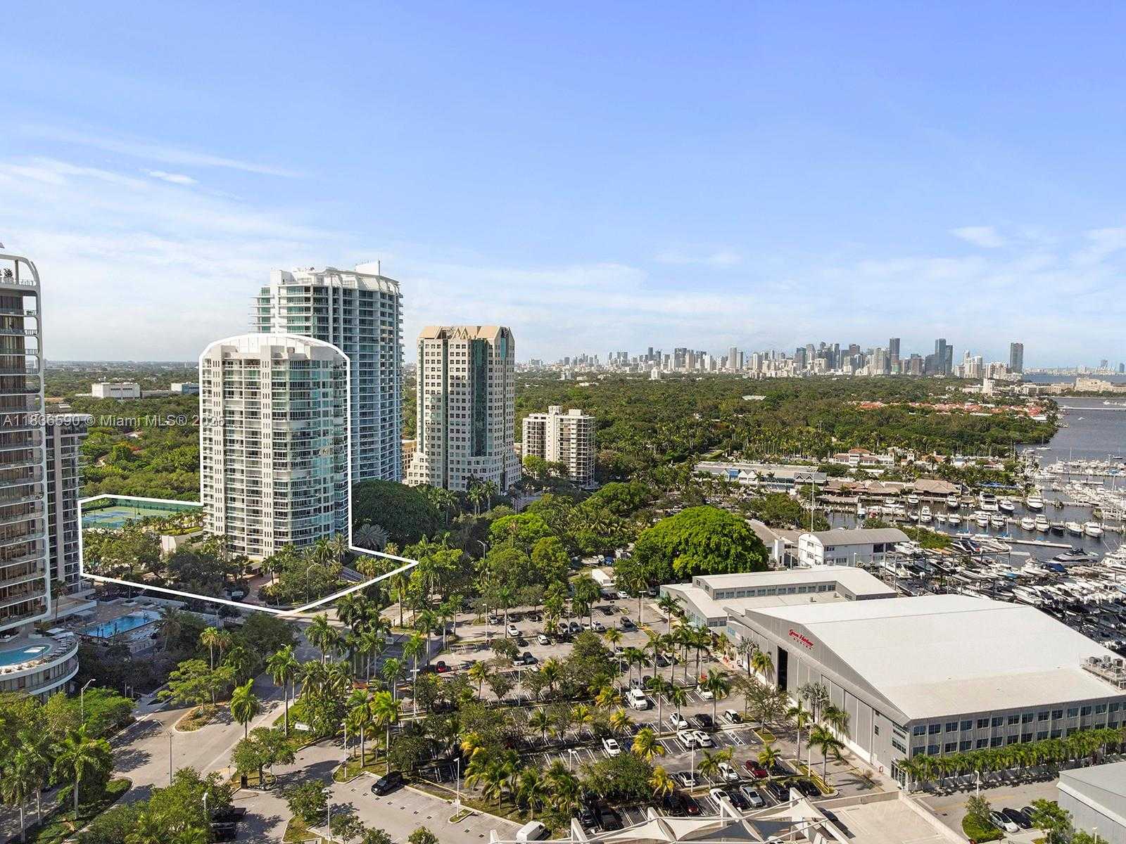 Small Image of 2645 SOUTH BAYSHORE DR #304, Miami Number 17