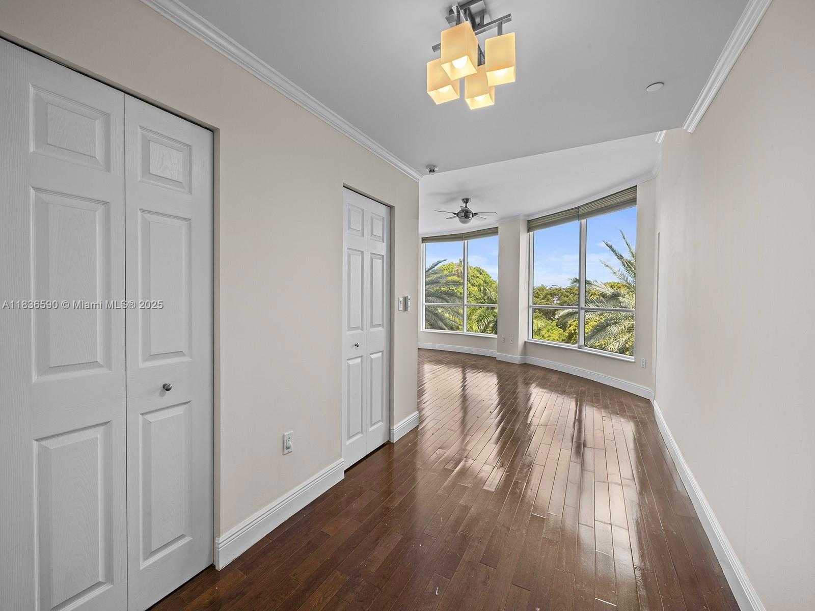 Small Image of 2645 SOUTH BAYSHORE DR #304, Miami Number 8