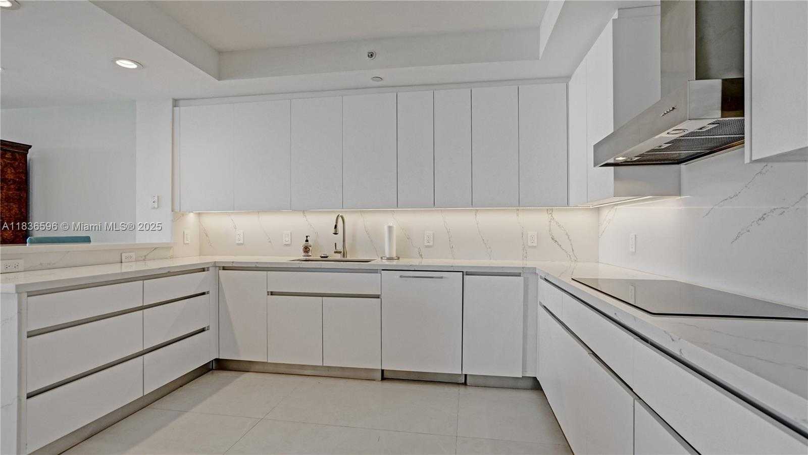 Small Image of 20201 EAST COUNTRY CLUB DR #1202, Aventura Number 18