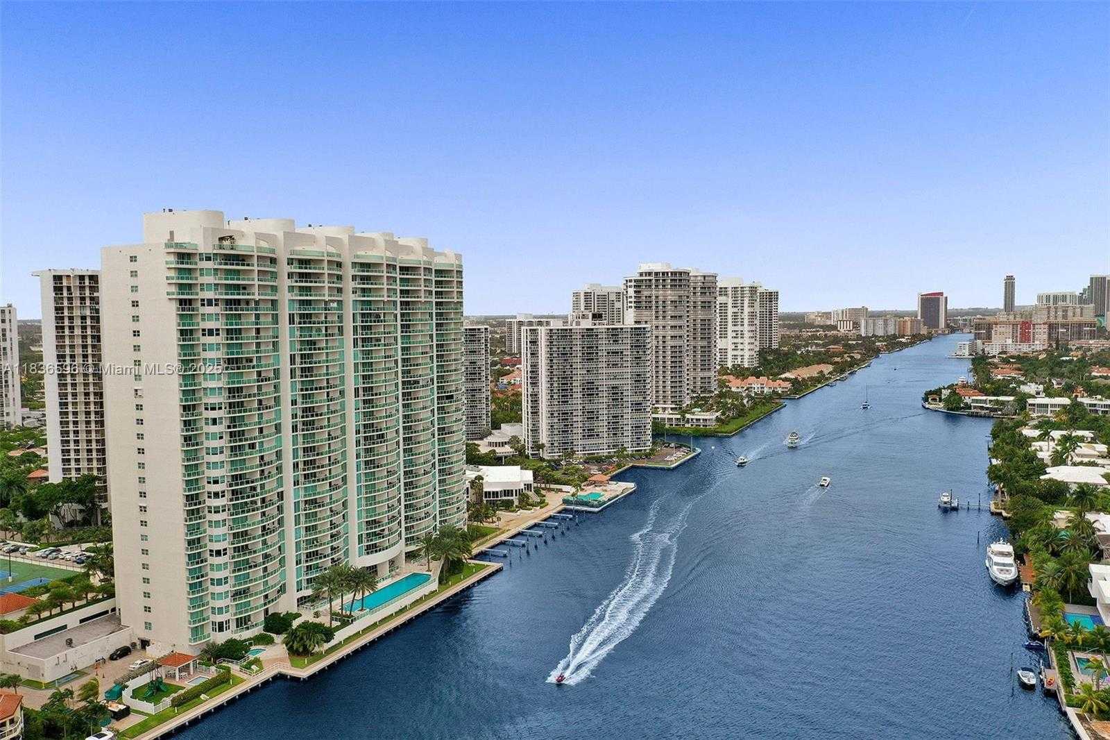 Small Image of 20201 EAST COUNTRY CLUB DR #1202, Aventura Number 3
