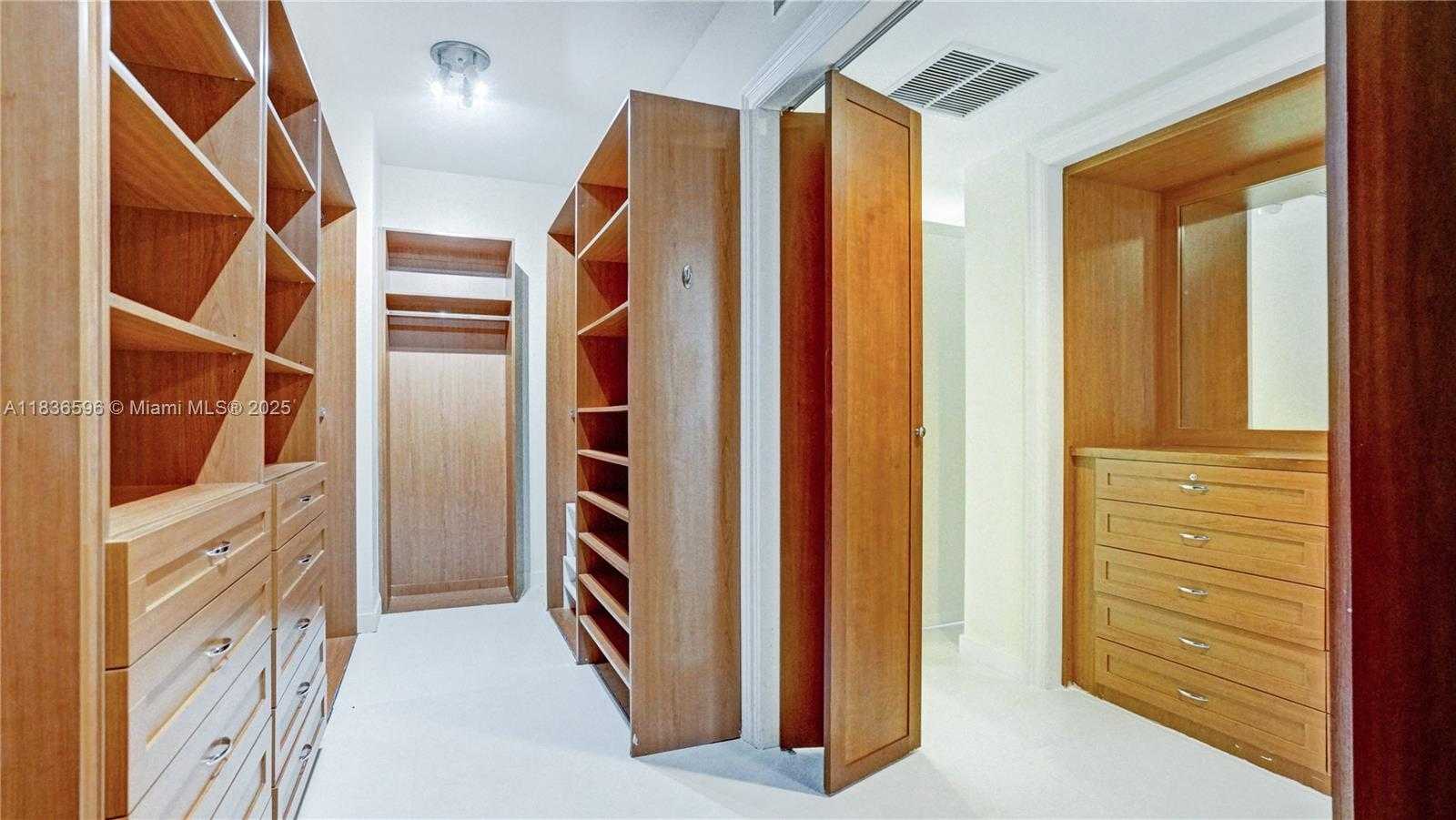 Small Image of 20201 EAST COUNTRY CLUB DR #1202, Aventura Number 31
