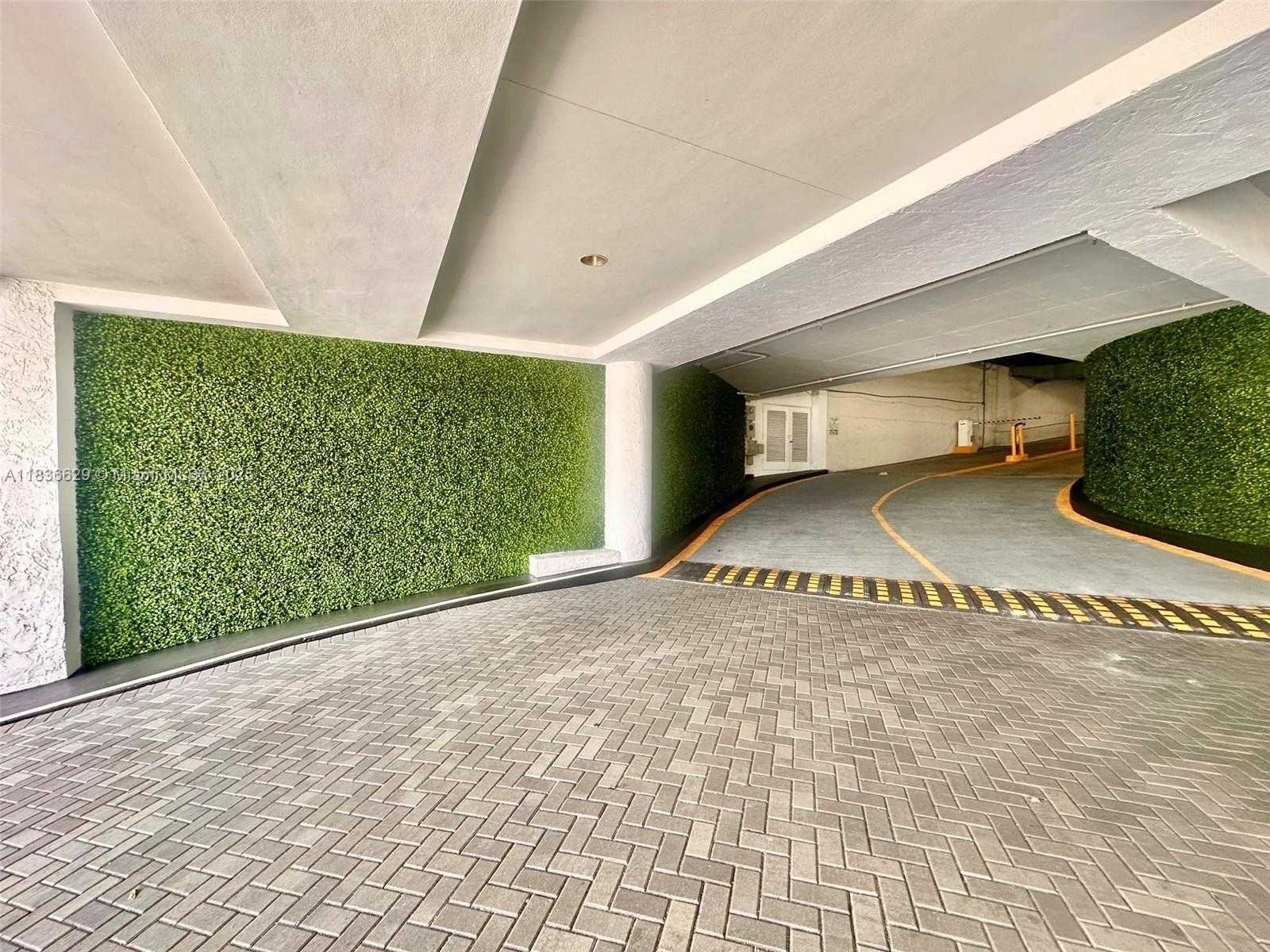 Small Image of 555 NORTH EAST 15TH ST #11D, Miami Number 16