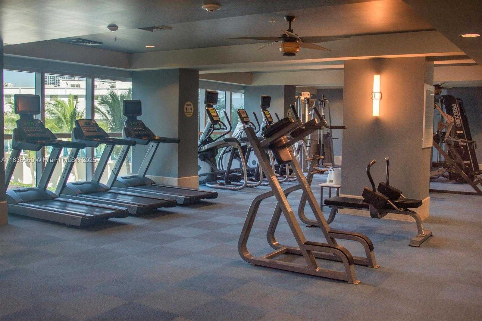 Small Image of 1945 SOUTH OCEAN DR #2812, Hallandale Beach Number 52