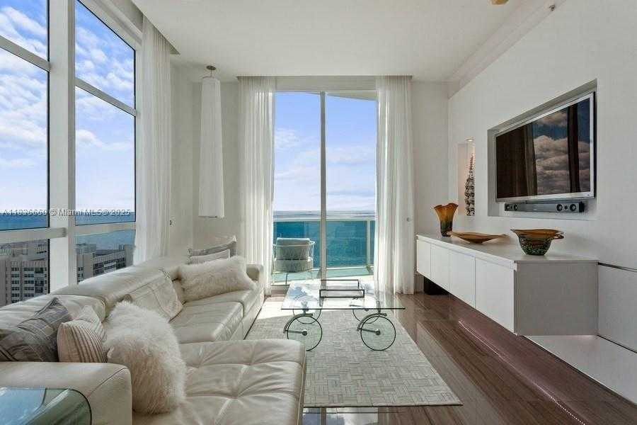 Small Image of 1945 SOUTH OCEAN DR #2812, Hallandale Beach Number 9