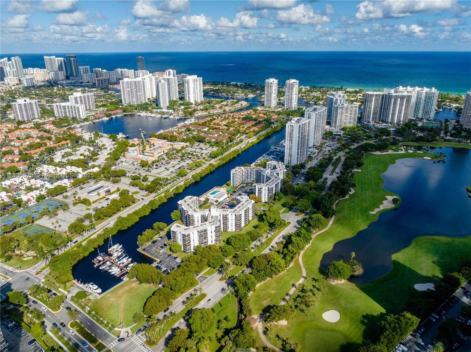 Small Image of 3401 NORTH COUNTRY CLUB DR #308, Aventura Number 25
