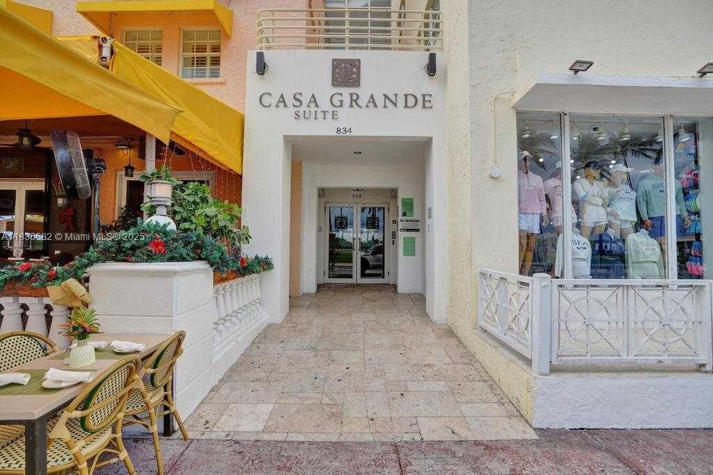 Small Image of 834 OCEAN DR #306, Miami Beach Number 20