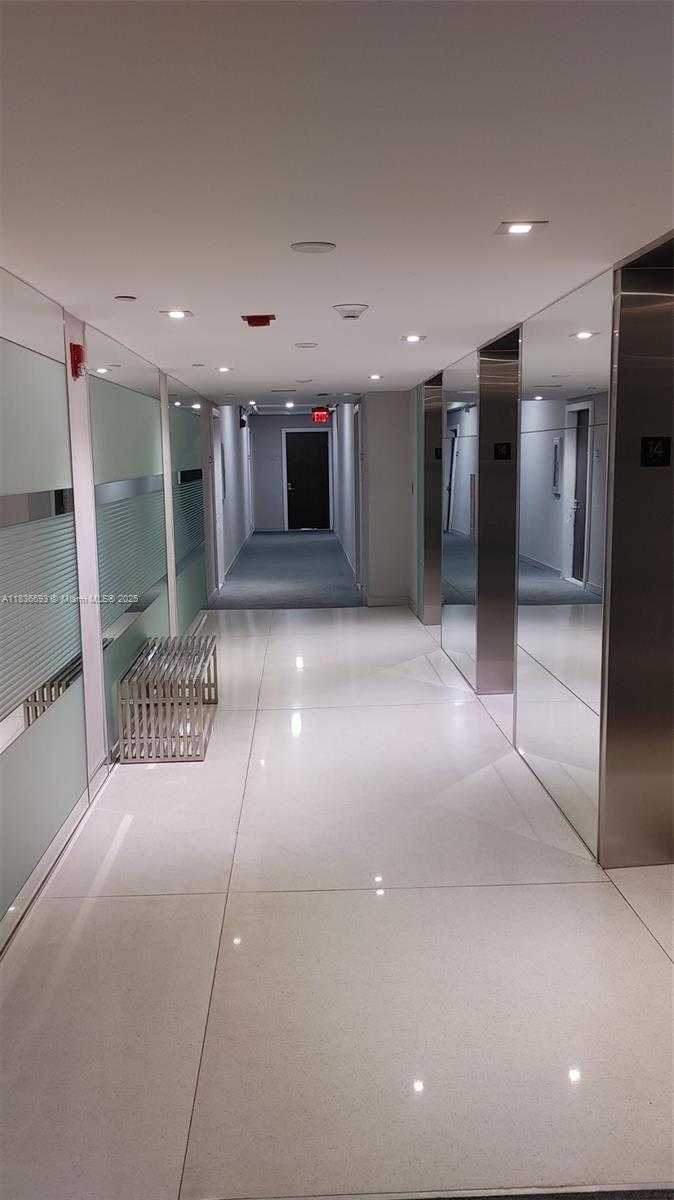 Small Image of 20379 WEST COUNTRY CLUB DR #1436, Aventura Number 22