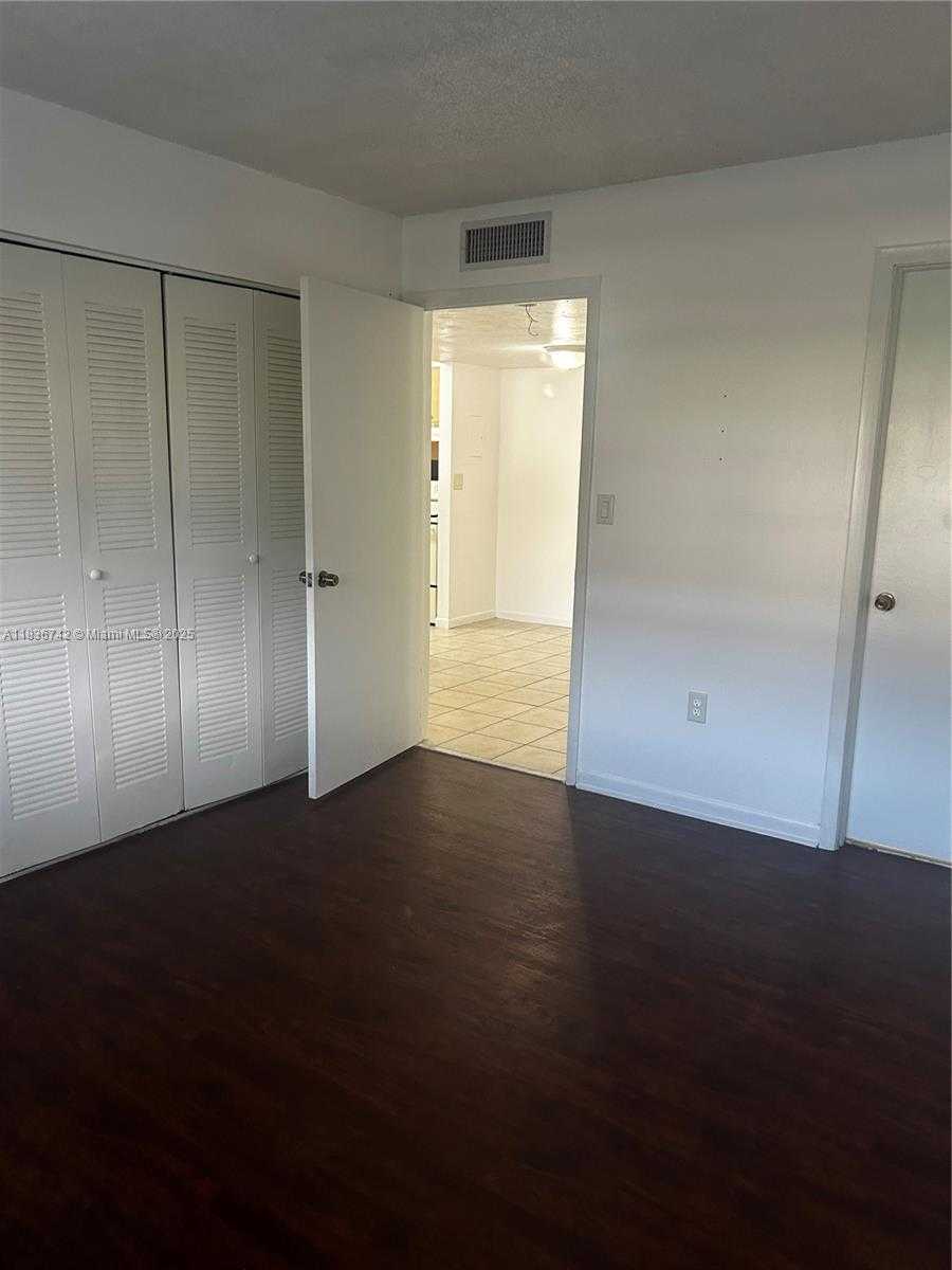 Small Image of 7110 NORTH WEST 179TH ST #110, Hialeah Number 10