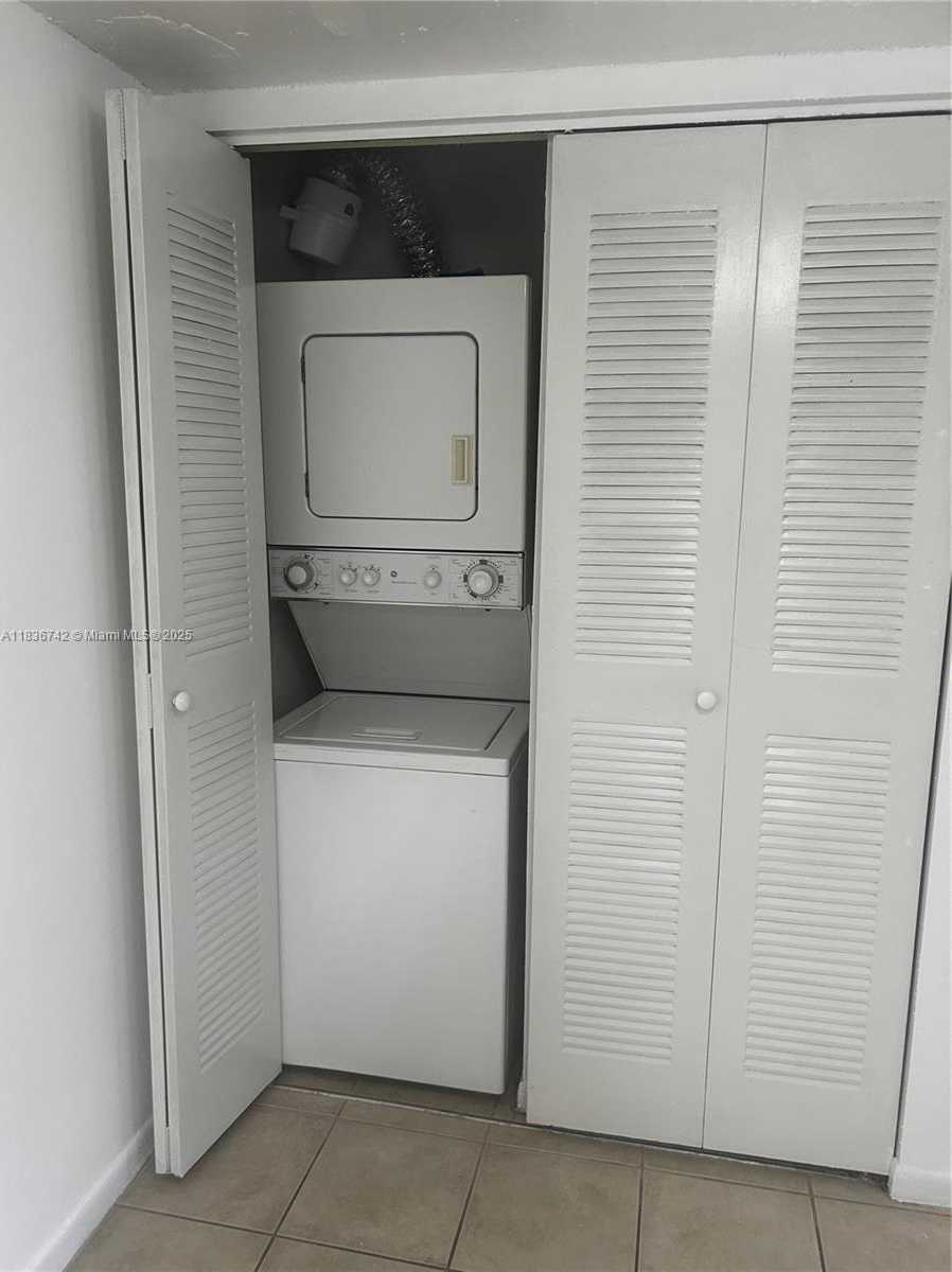 Small Image of 7110 NORTH WEST 179TH ST #110, Hialeah Number 6
