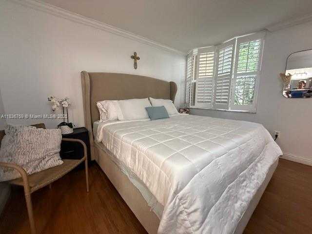 Small Image of 9491 SOUTH EAST EVERGREEN PL #102, Davie Number 22