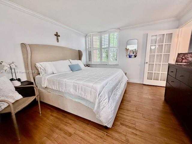 Small Image of 9491 SOUTH EAST EVERGREEN PL #102, Davie Number 24