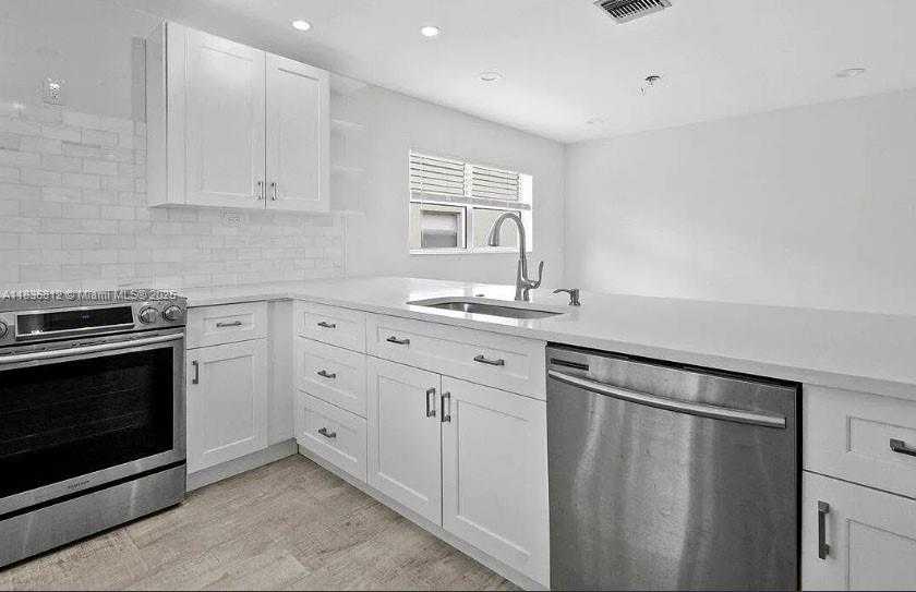 Small Image of 103 LAKE TERRY DR, West Palm Beach Number 4