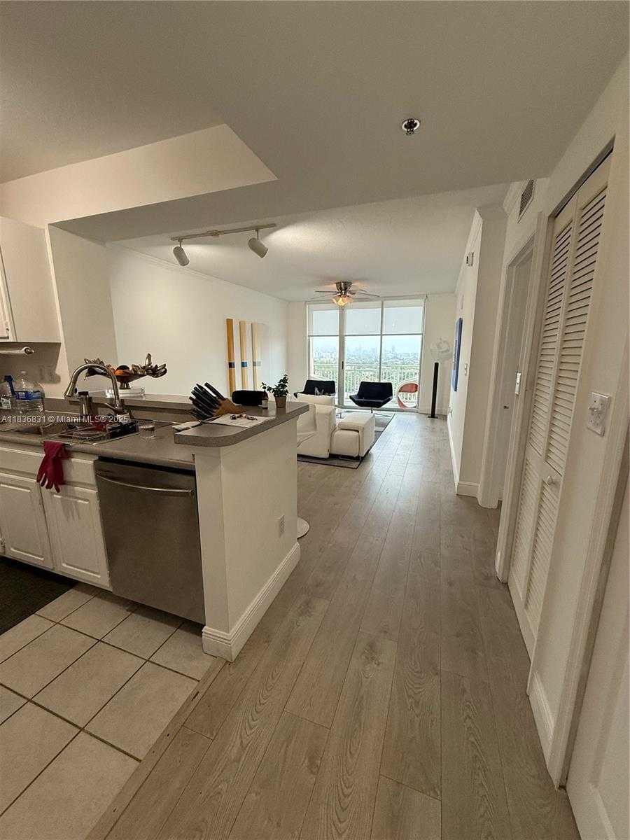 Small Image of 2665 SOUTH WEST 37TH AVE #1213, Miami Number 6