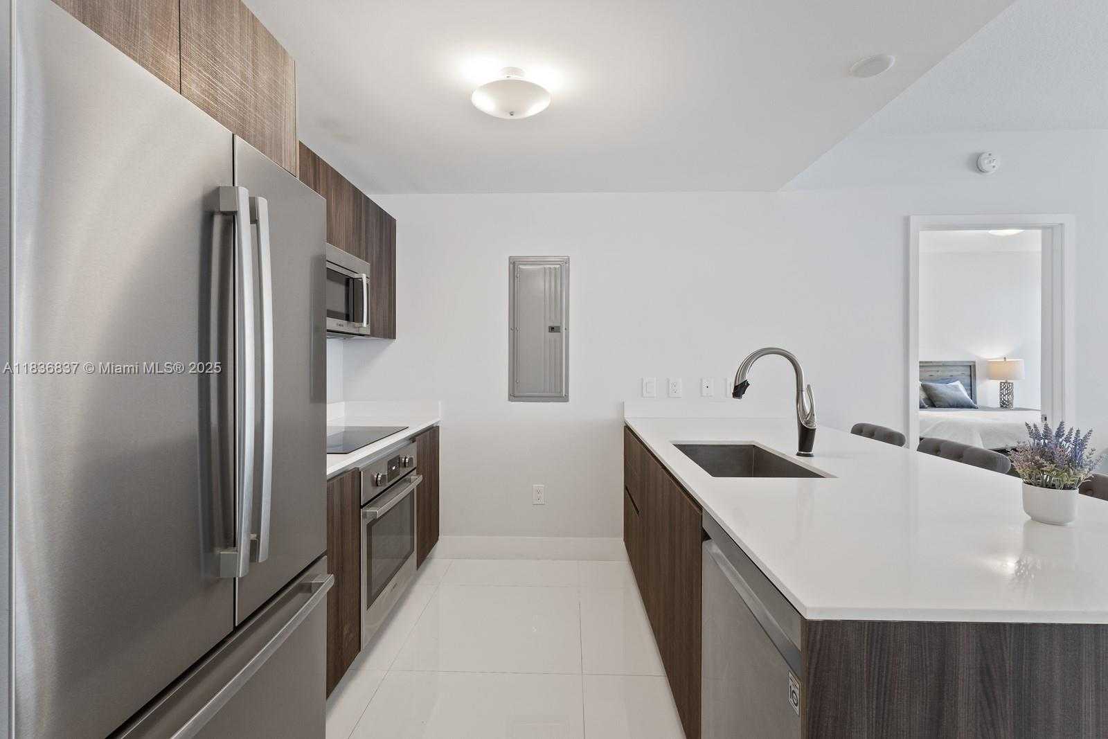 Small Image of 488 NORTH EAST 18TH ST #509, Miami Number 3