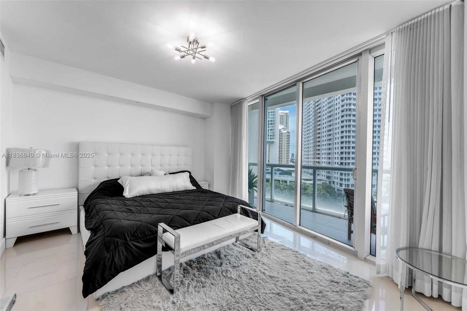 Small Image of 495 BRICKELL AVE #BAY1007, Miami Number 10