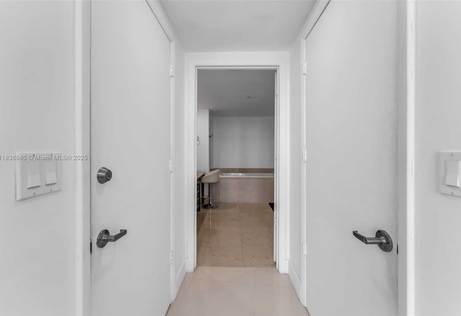 Small Image of 495 BRICKELL AVE #BAY1007, Miami Number 14