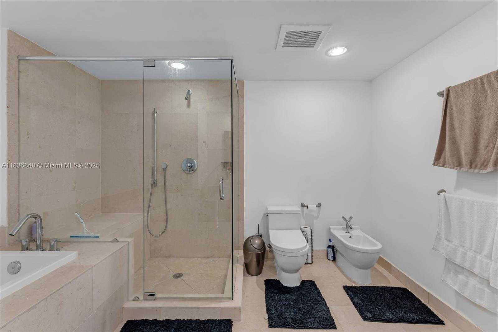 Small Image of 495 BRICKELL AVE #BAY1007, Miami Number 17