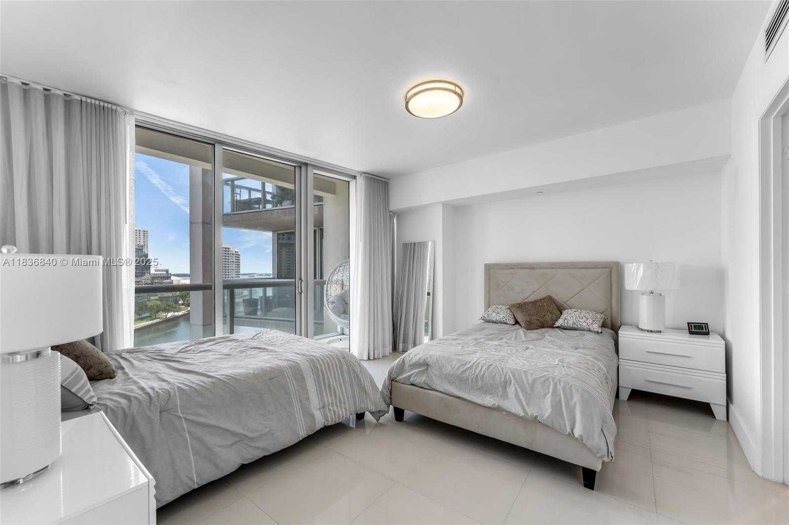 Small Image of 495 BRICKELL AVE #BAY1007, Miami Number 19