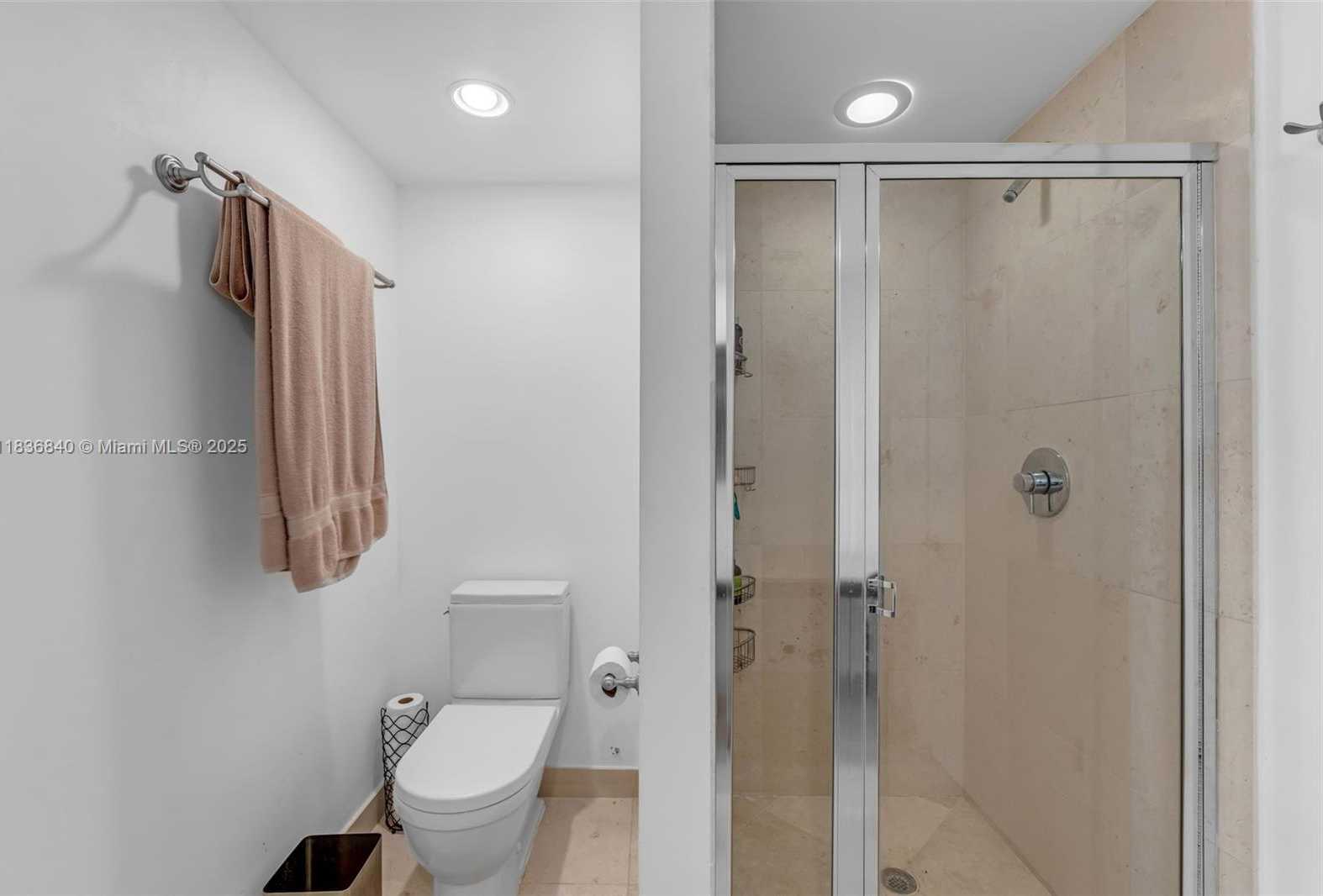 Small Image of 495 BRICKELL AVE #BAY1007, Miami Number 25