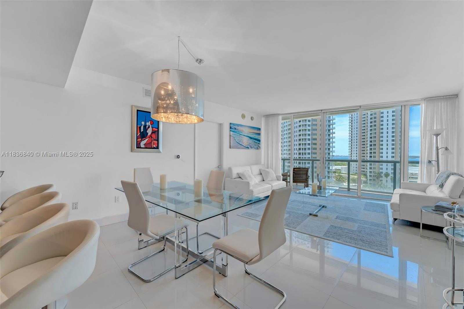 Small Image of 495 BRICKELL AVE #BAY1007, Miami Number 3