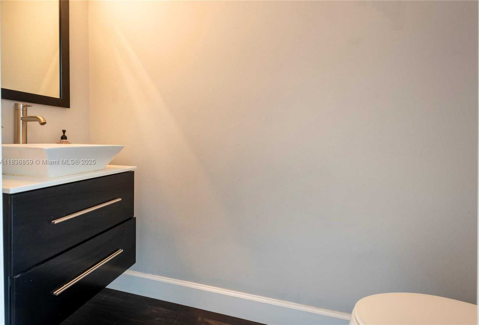 Small Image of 1606 VERACRUZ LN, Weston Number 4