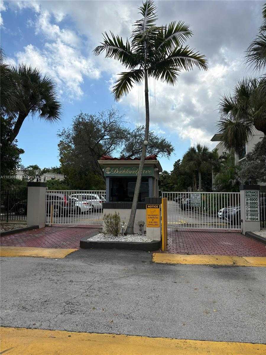 Small Image of 6900 NORTH KENDALL DR #A102, Pinecrest Number 33