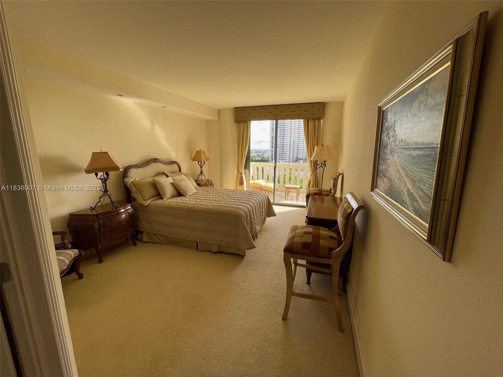 Small Image of 3000 ISLAND BLVD #1103, Aventura Number 23