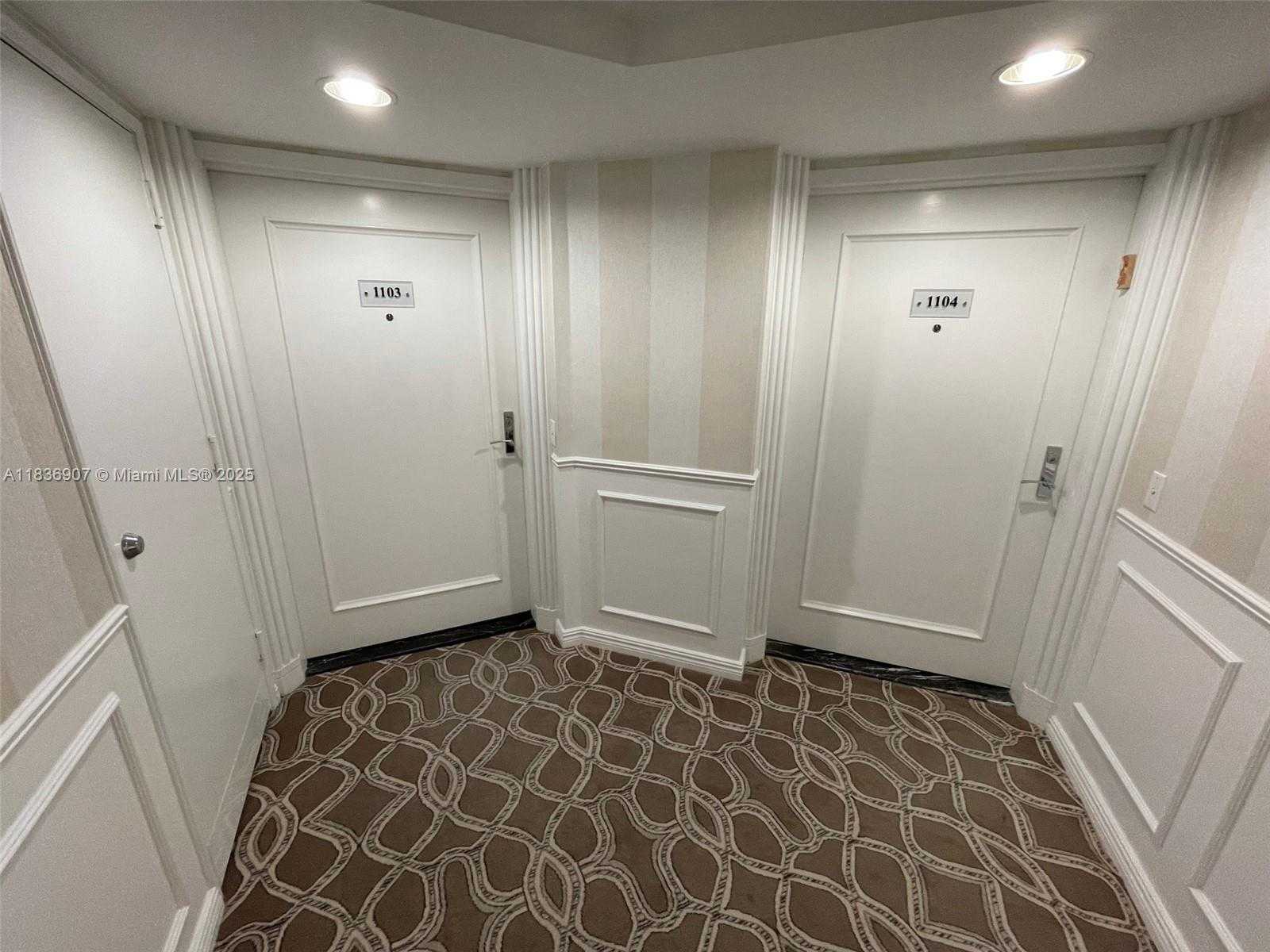 Small Image of 3000 ISLAND BLVD #1103, Aventura Number 37