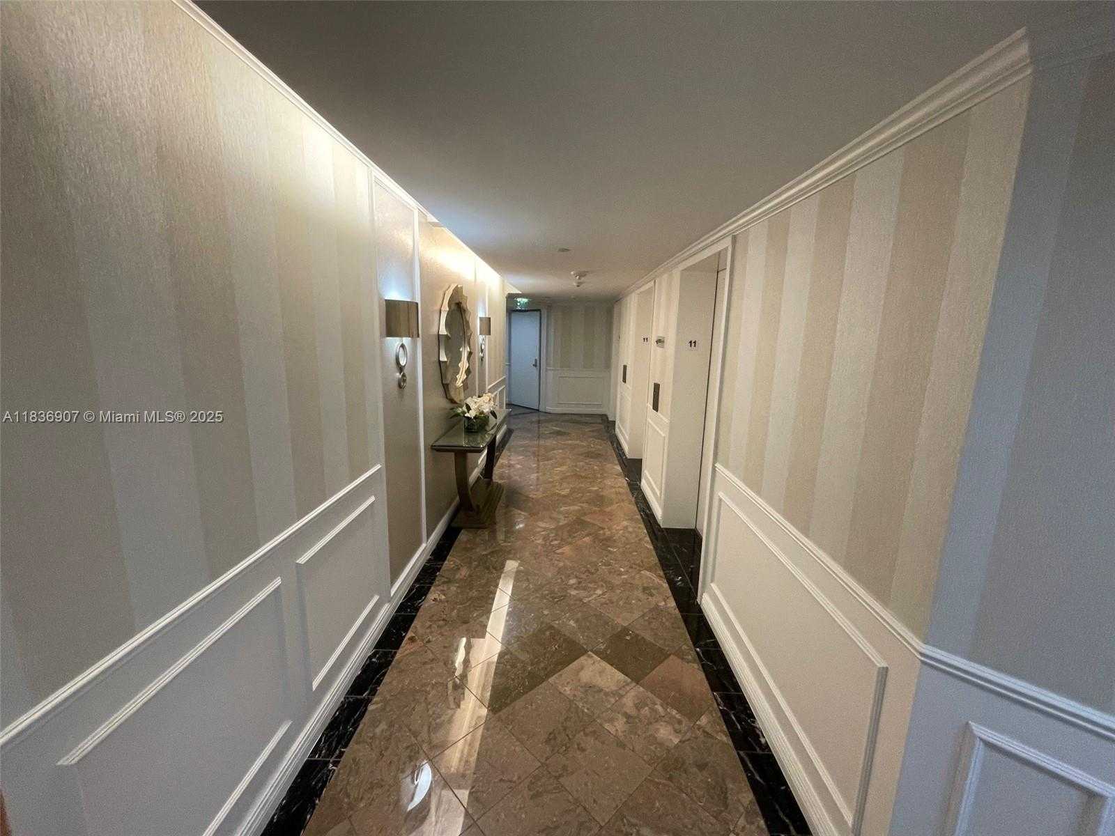 Small Image of 3000 ISLAND BLVD #1103, Aventura Number 38