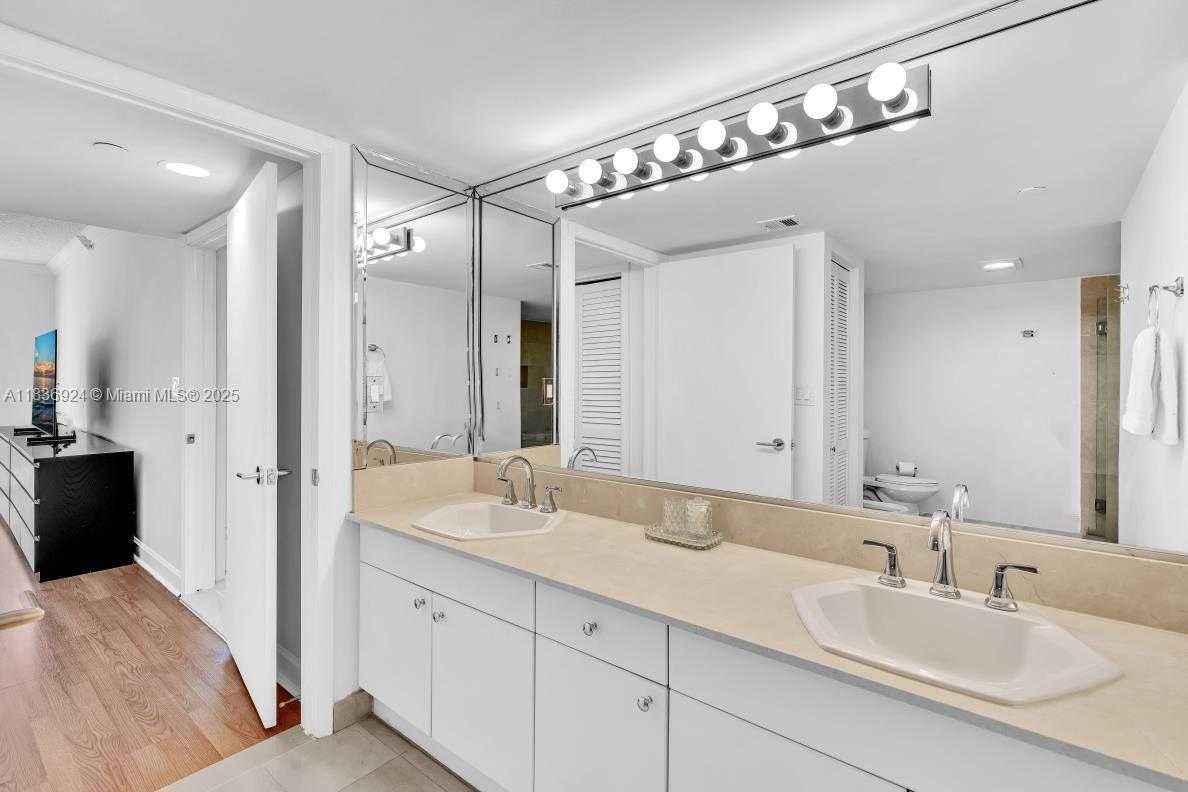 Small Image of 8855 EAST COLLINS AVE #2F, Surfside Number 22