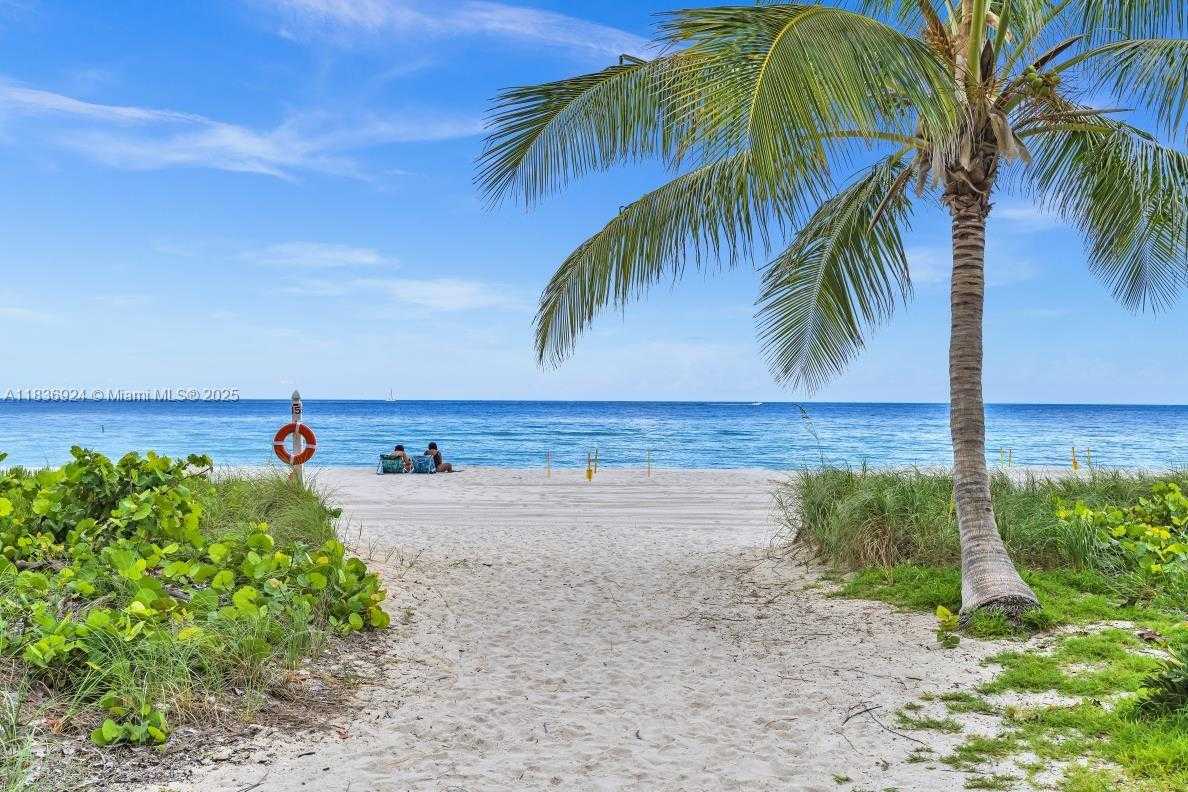 Small Image of 8855 EAST COLLINS AVE #2F, Surfside Number 4