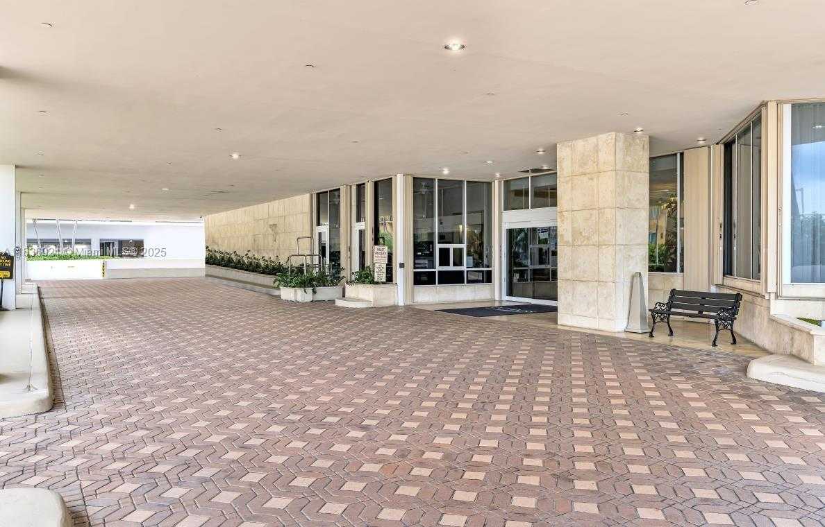 Small Image of 8855 EAST COLLINS AVE #2F, Surfside Number 70