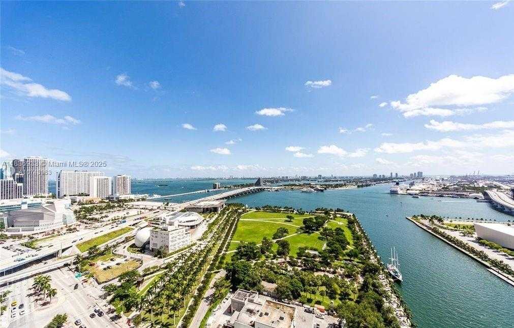 Small Image of 900 BISCAYNE BLVD #3502, Miami Number 14