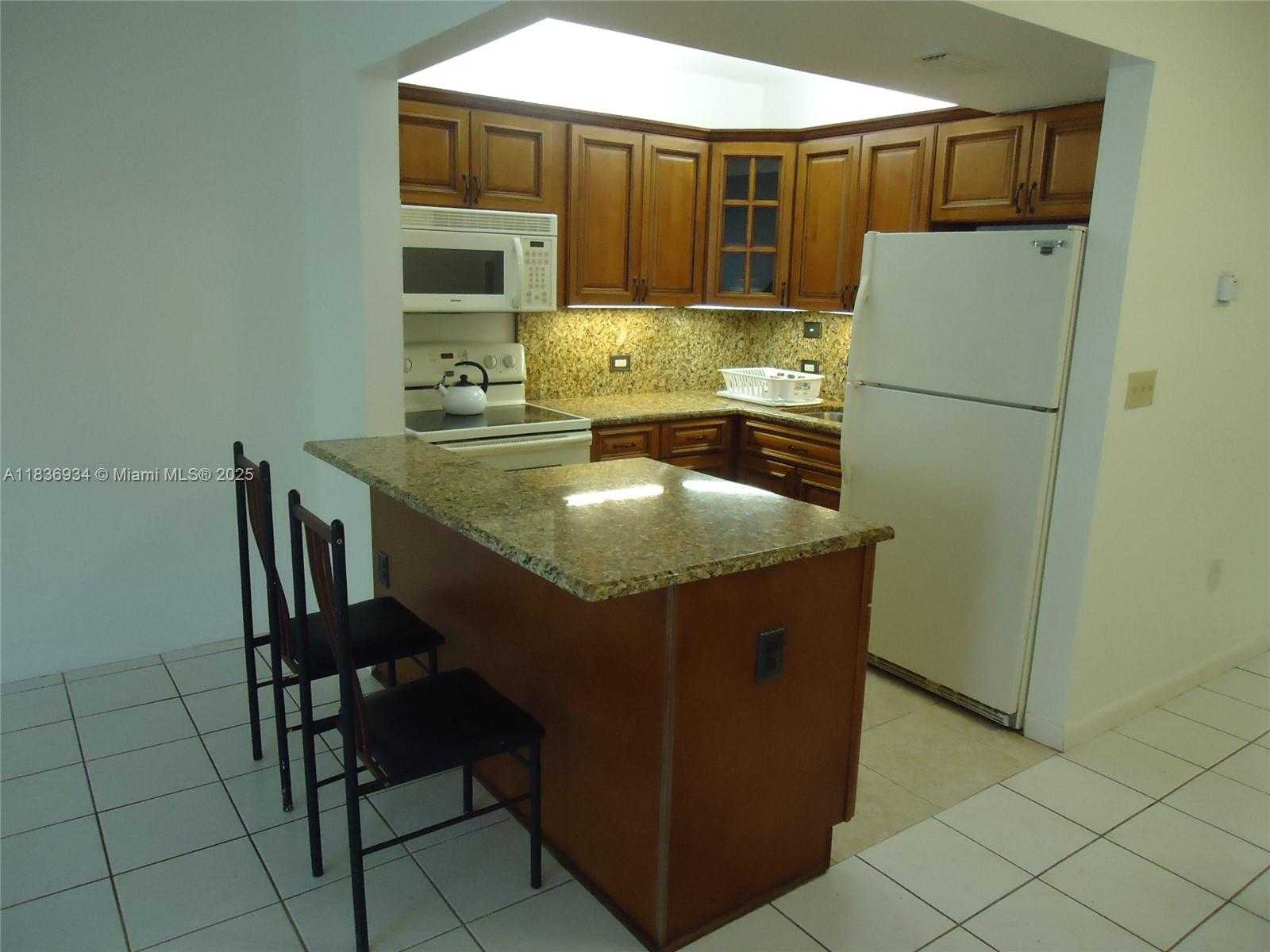 Small Image of 1770 79TH ST CSWY #D110, North Bay Village Number 2