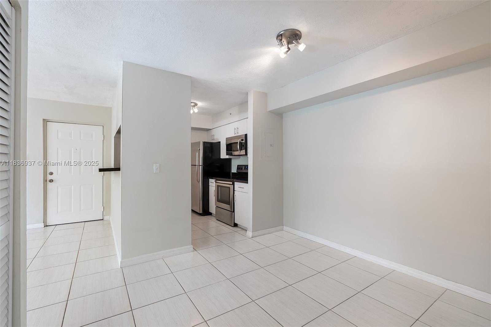 Small Image of 12136 SAINT ANDREWS PL #204, Miramar Number 18