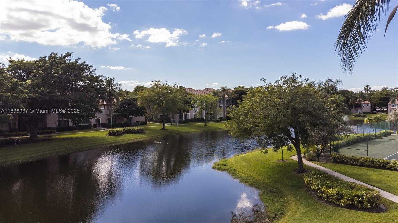 Small Image of 12136 SAINT ANDREWS PL #204, Miramar Number 21