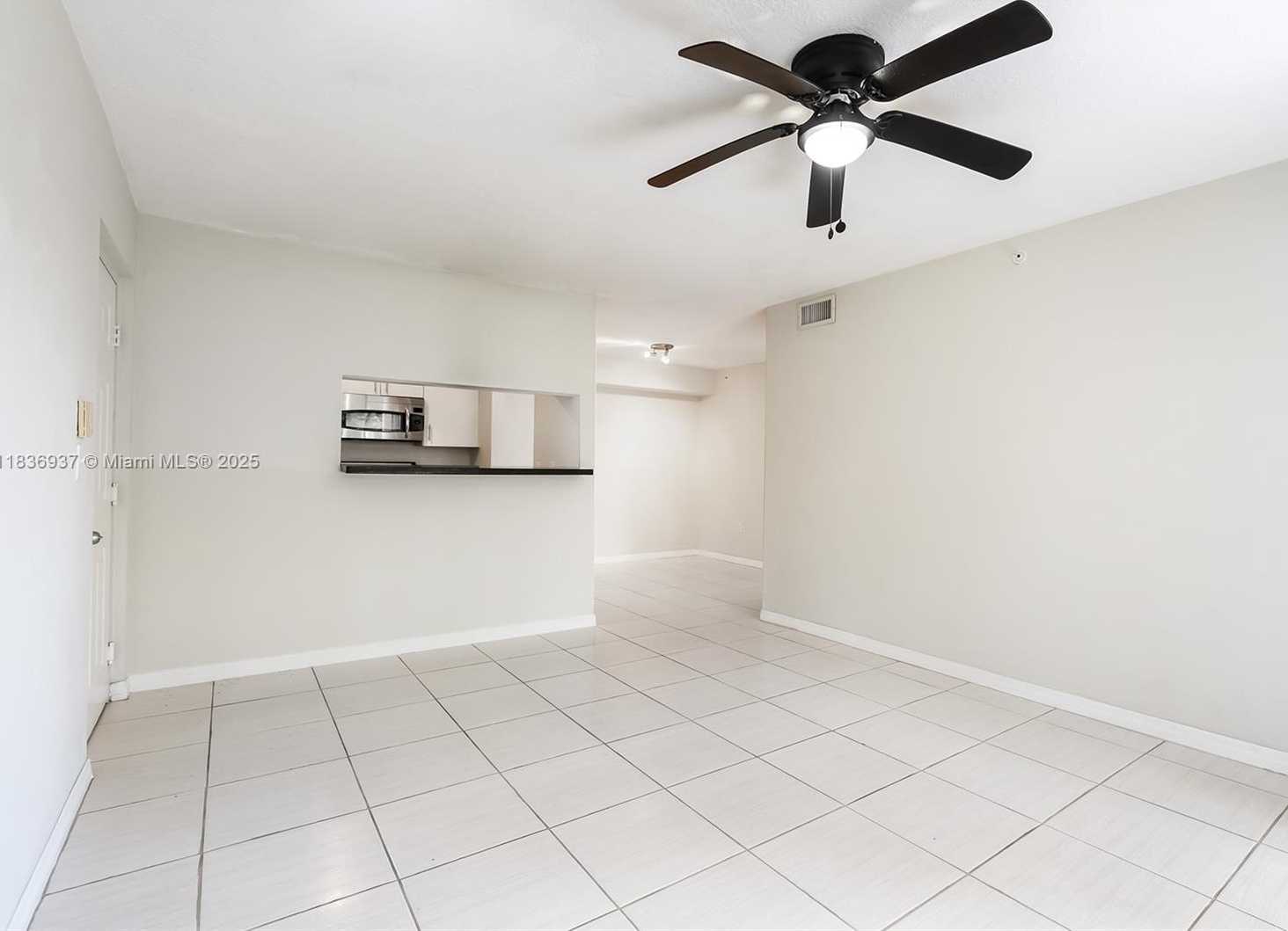 Small Image of 12136 SAINT ANDREWS PL #204, Miramar Number 7
