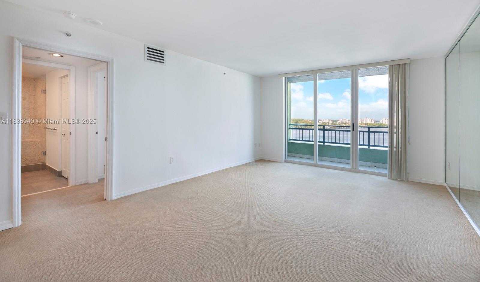 Small Image of 90 ALTON RD #1408, Miami Beach Number 4