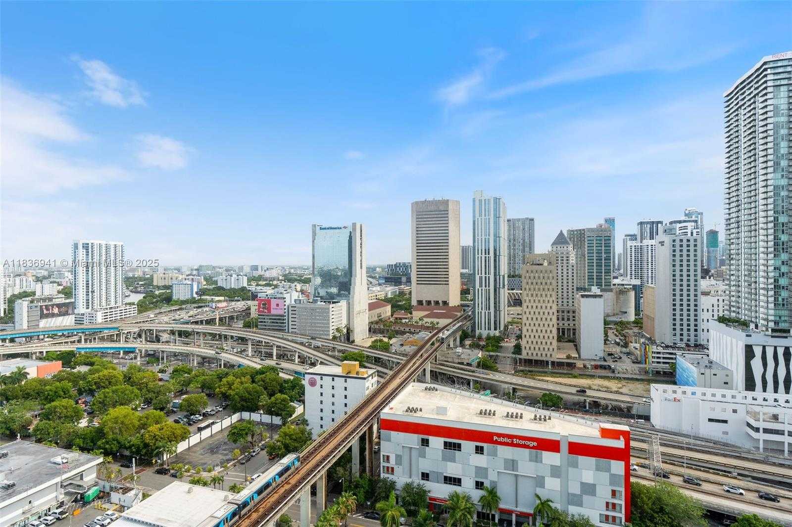 Small Image of 90 SOUTH WEST 3RD ST #2506, Miami Number 11