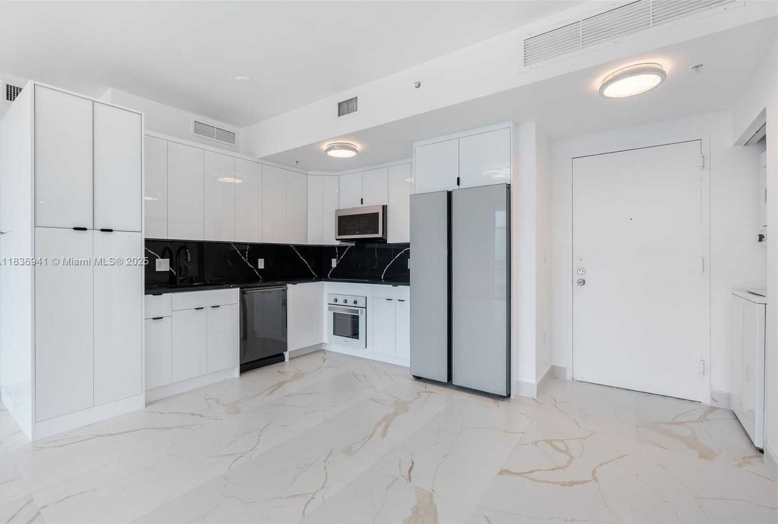 Small Image of 90 SOUTH WEST 3RD ST #2506, Miami Number 3