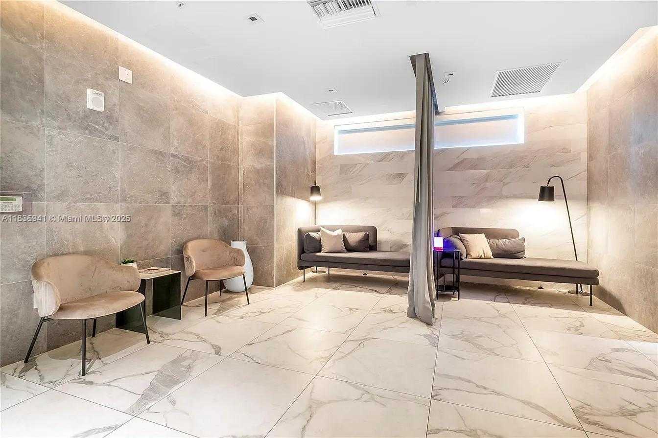 Small Image of 90 SOUTH WEST 3RD ST #2506, Miami Number 31
