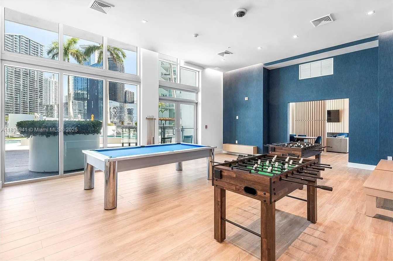 Small Image of 90 SOUTH WEST 3RD ST #2506, Miami Number 38