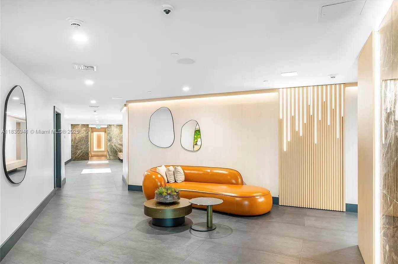 Small Image of 90 SOUTH WEST 3RD ST #2506, Miami Number 39