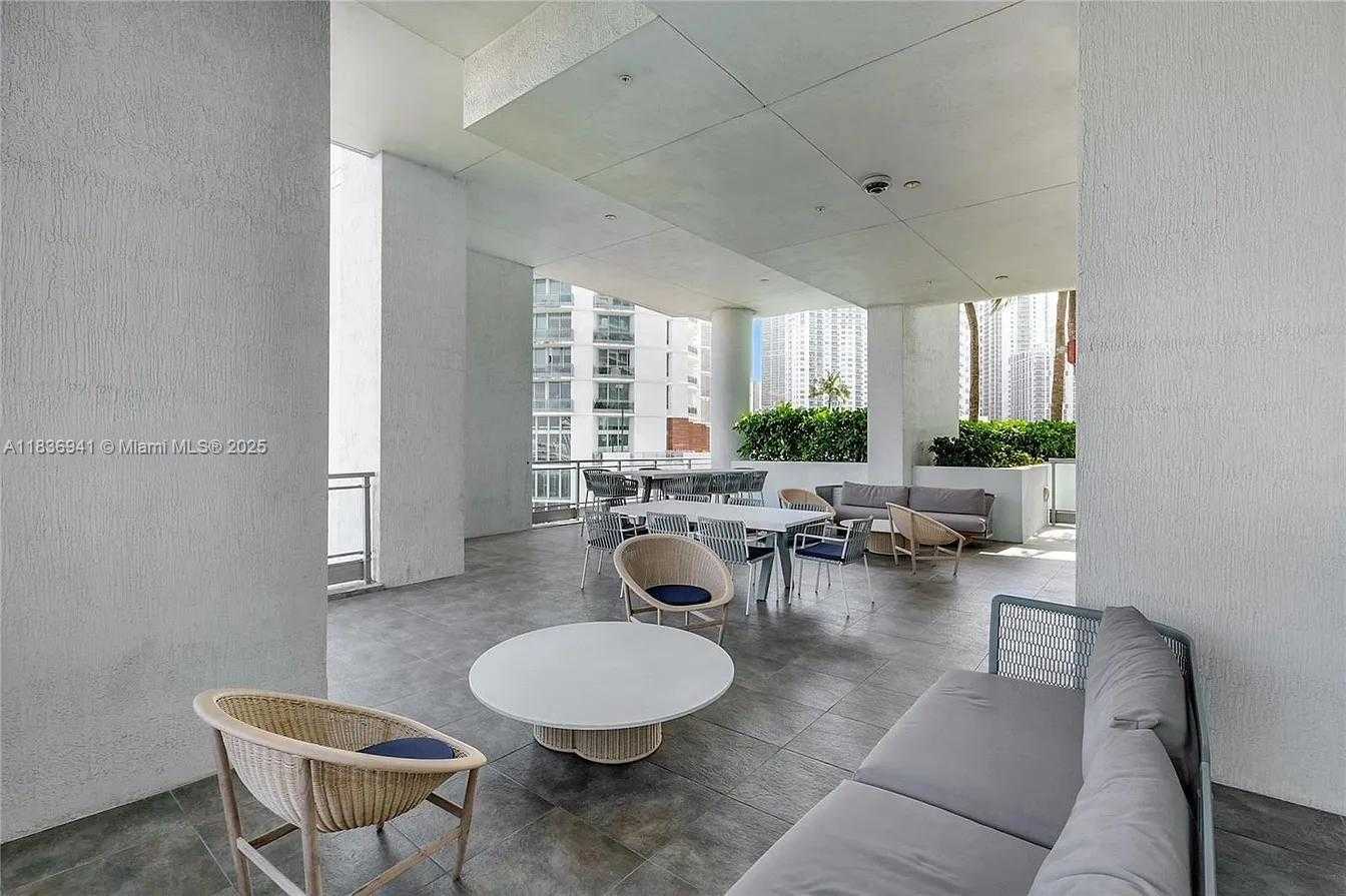 Small Image of 90 SOUTH WEST 3RD ST #2506, Miami Number 41