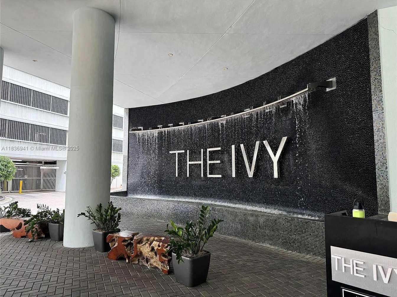 Small Image of 90 SOUTH WEST 3RD ST #2506, Miami Number 46