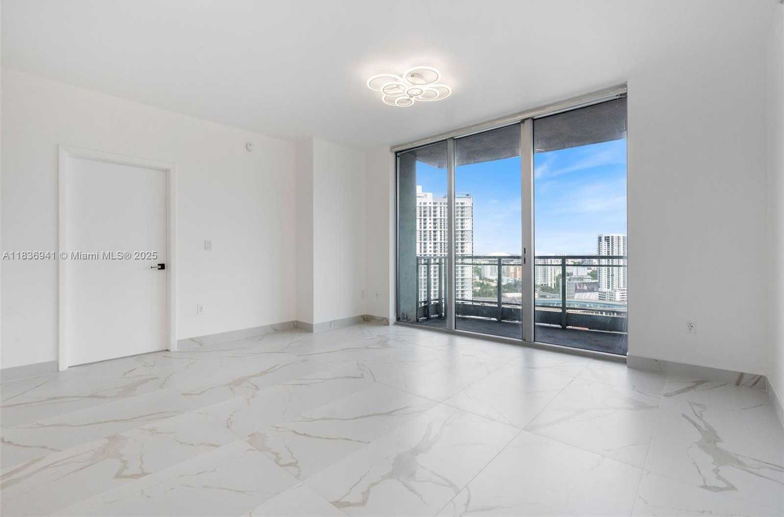 Small Image of 90 SOUTH WEST 3RD ST #2506, Miami Number 9