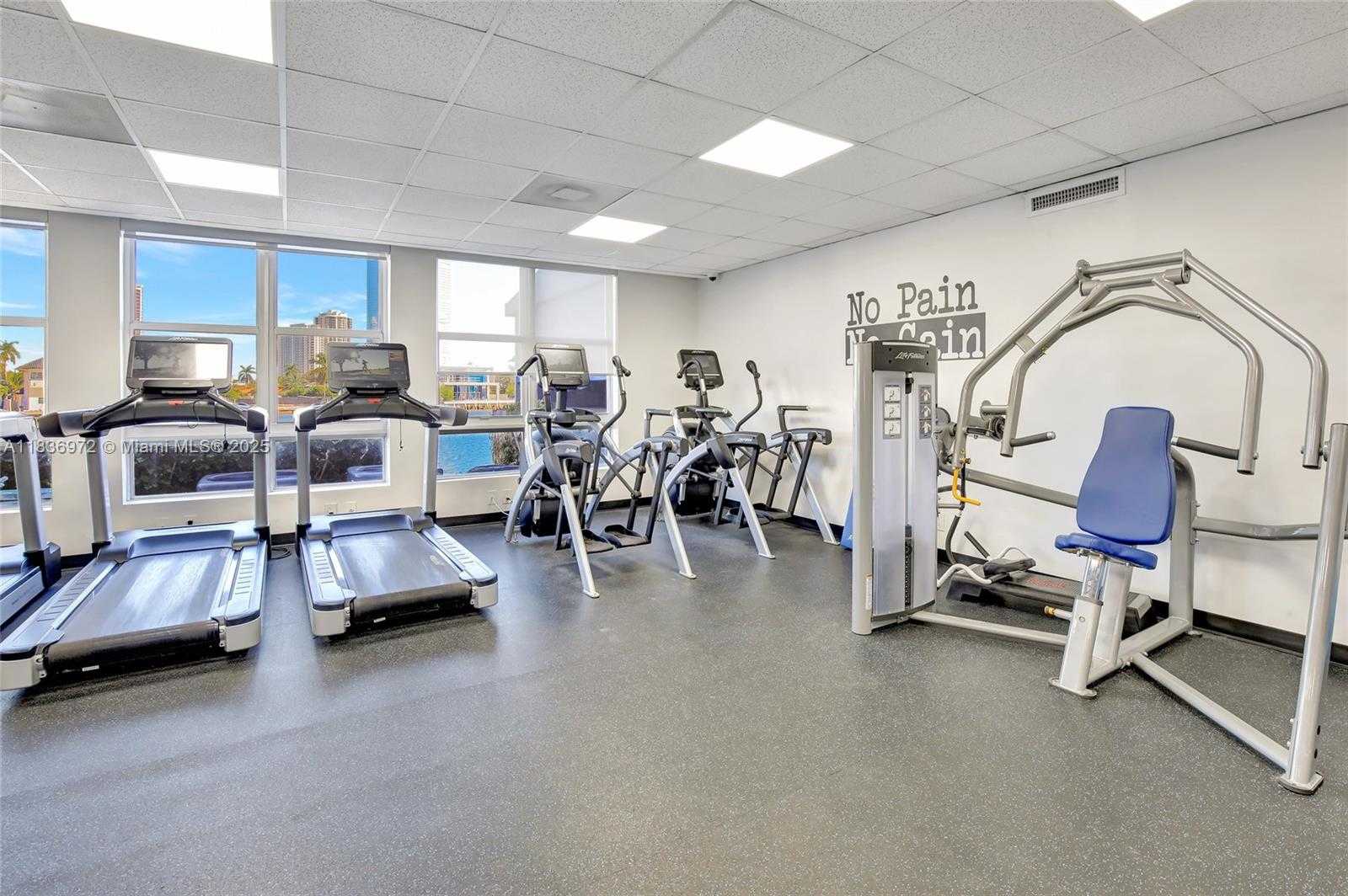 Small Image of 19101 NORTH EAST 36TH CT #2405, Aventura Number 18