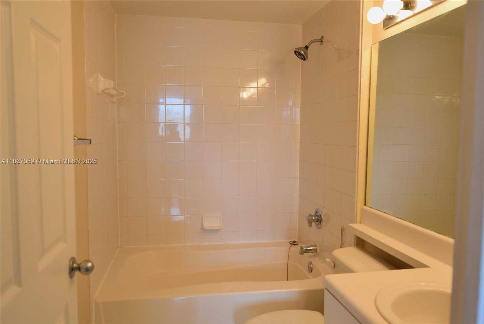 Small Image of 2151 WEST PRESERVE WAY #202, Miramar Number 19