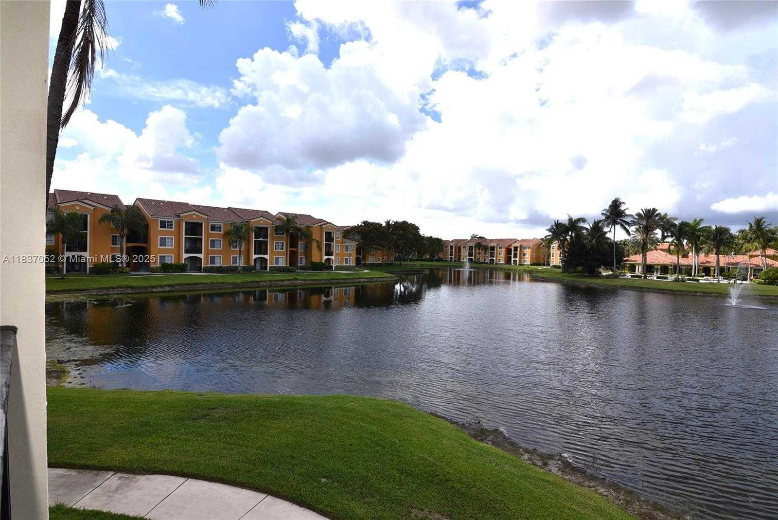 Small Image of 2151 WEST PRESERVE WAY #202, Miramar Number 30